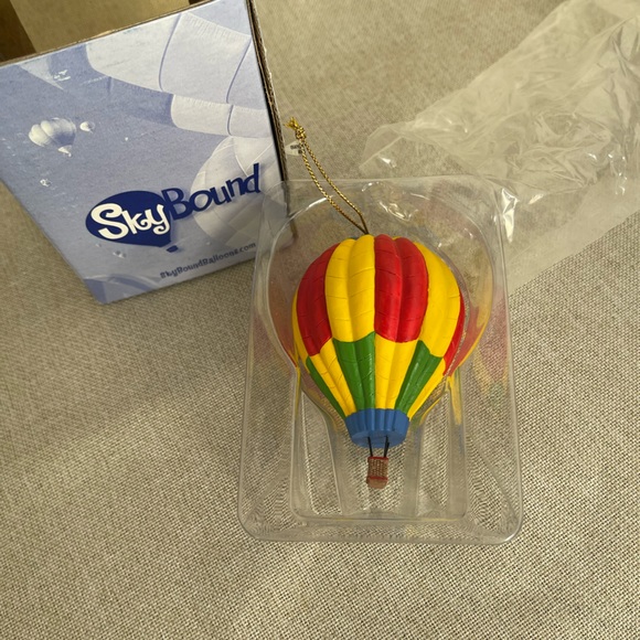Sky Bound  Hot Air Balloon Ornaments - Picture 2 of 10